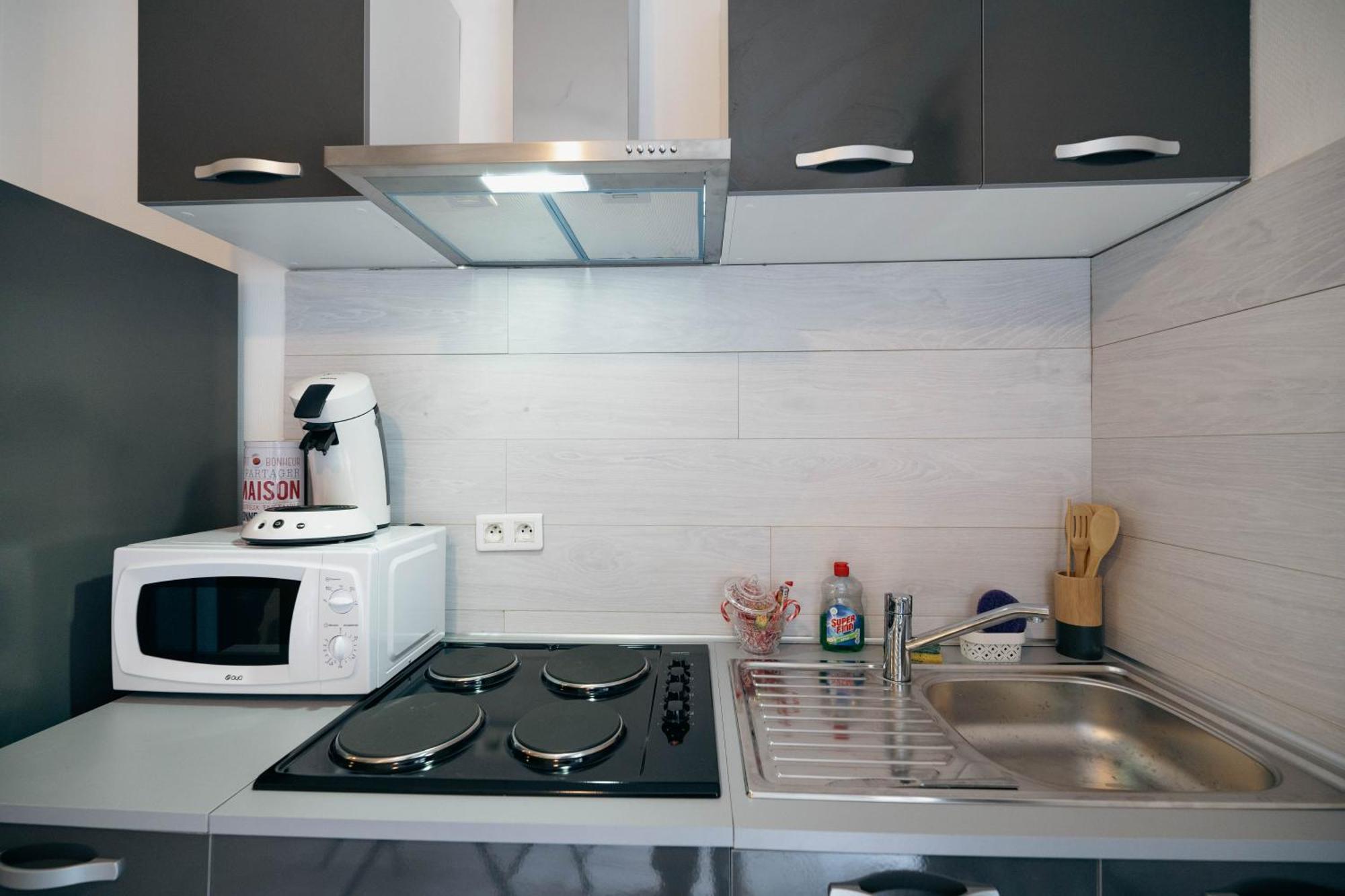Verdant Oasis - Proche Du Centre - Wifi Gratuit - Parking A Proximite Lourdes Exterior photo
